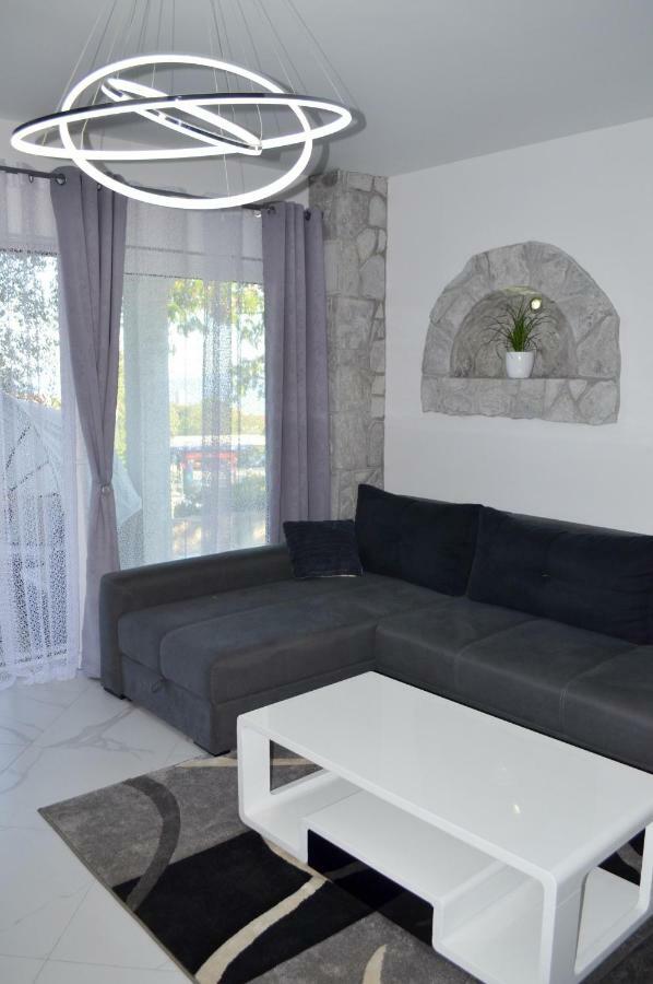 Tj Apartment Krk Town Extérieur photo