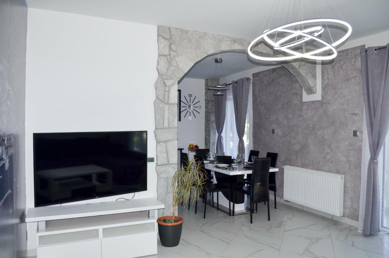 Tj Apartment Krk Town Extérieur photo