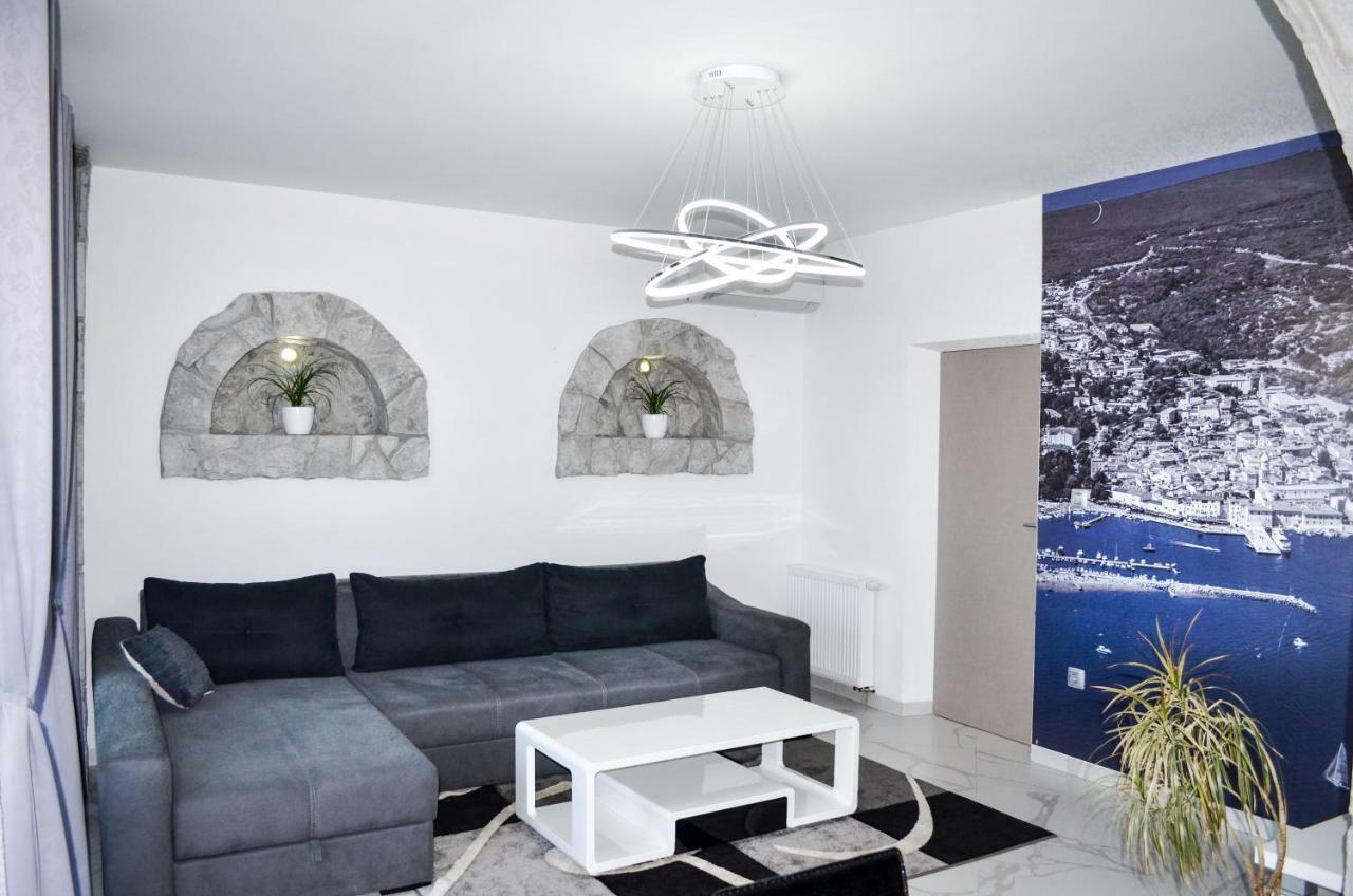 Tj Apartment Krk Town Extérieur photo