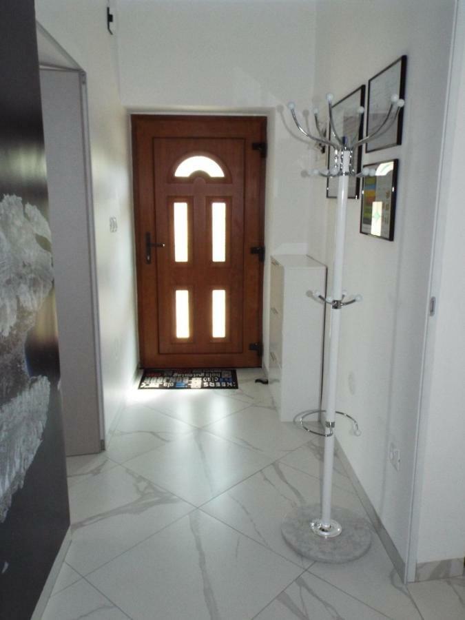 Tj Apartment Krk Town Extérieur photo